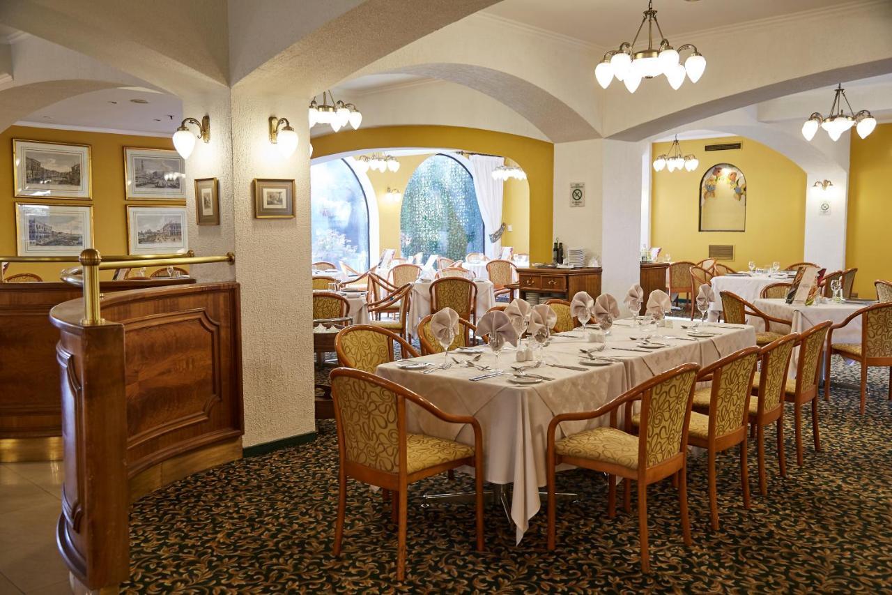 Hotel Torremayor Lyon سانتياغو المظهر الخارجي الصورة